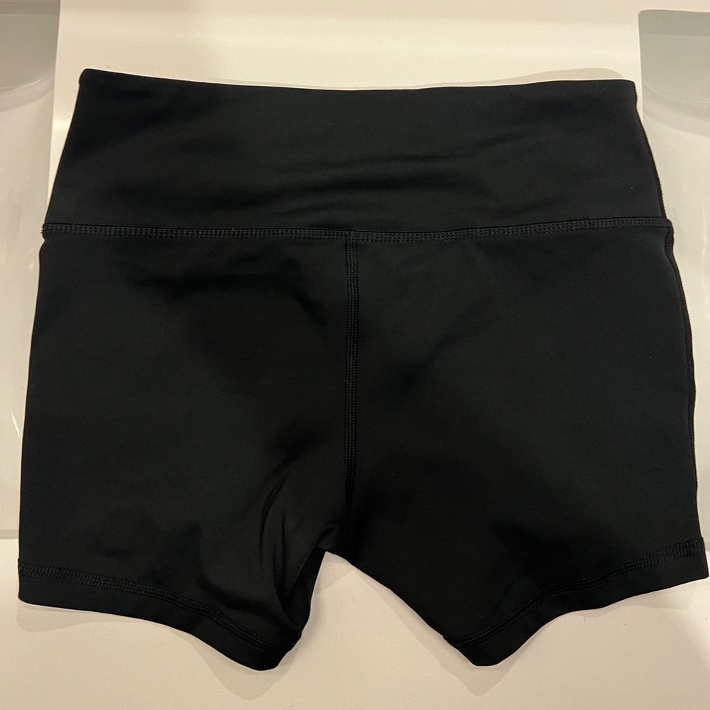 Adidas spandex Shorts Size M - Picture 3 of 3